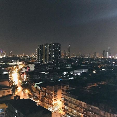 溫馨小屋 Bangkok Esterno foto