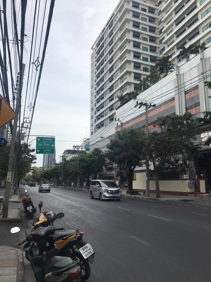 溫馨小屋 Bangkok Esterno foto