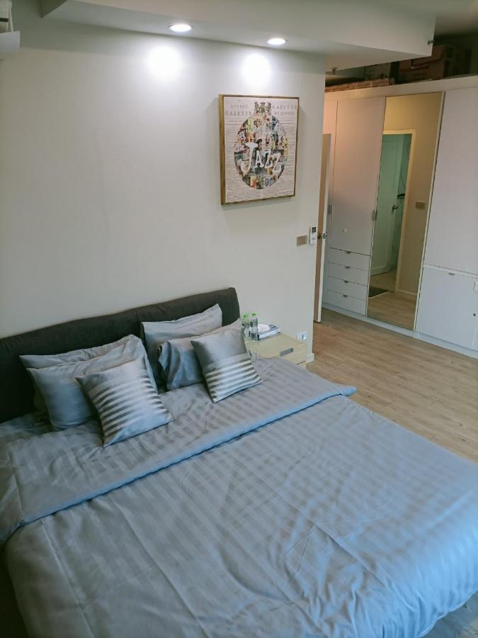 溫馨小屋 Bangkok Esterno foto