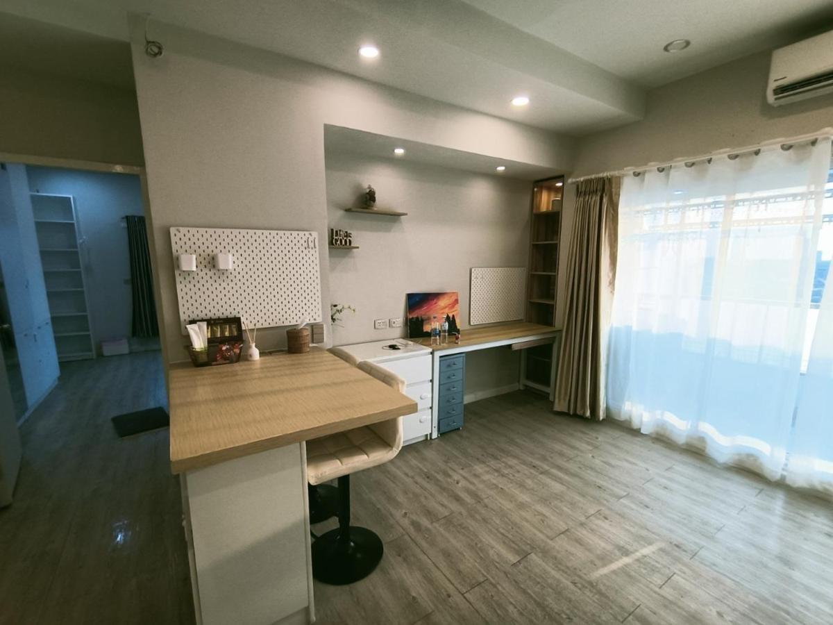 溫馨小屋 Bangkok Esterno foto