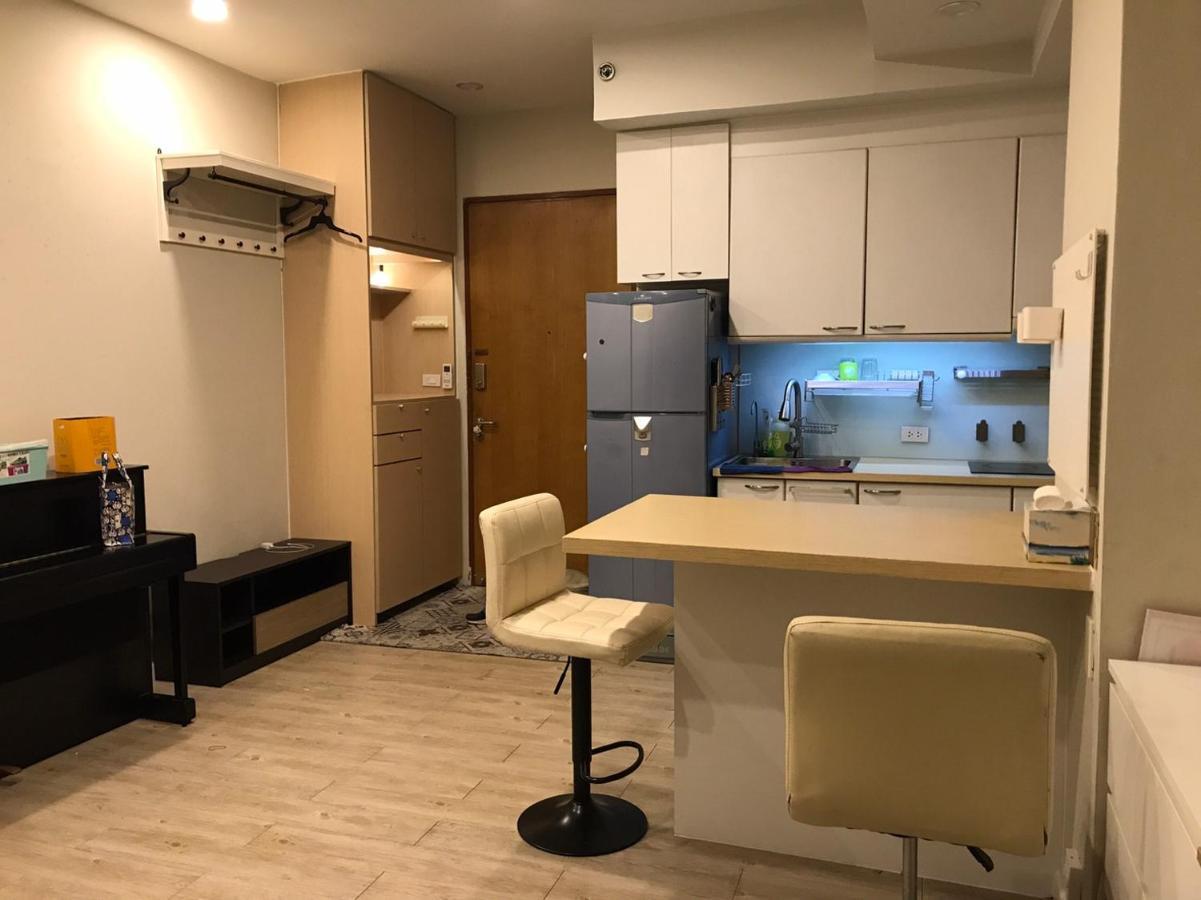 溫馨小屋 Bangkok Esterno foto