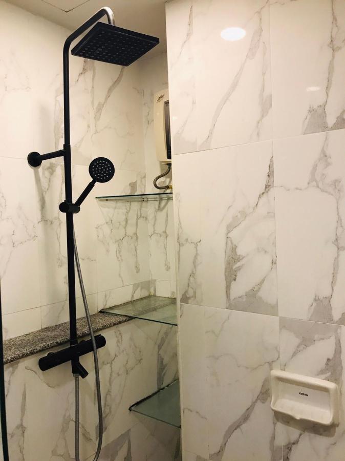 溫馨小屋 Bangkok Esterno foto