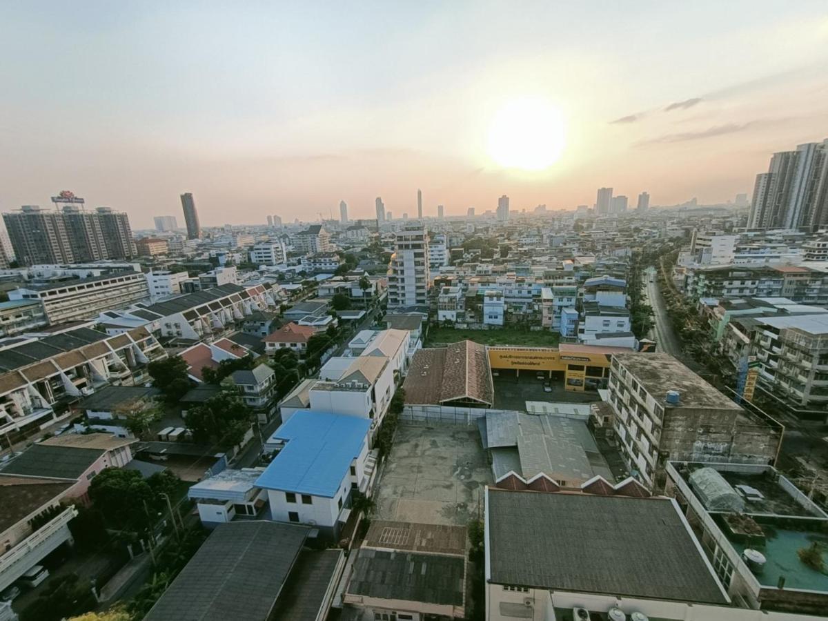 溫馨小屋 Bangkok Esterno foto